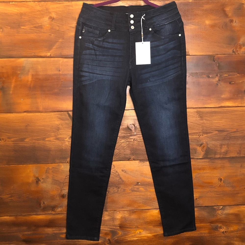 NWOT KanCan Denim Skinny Jeans